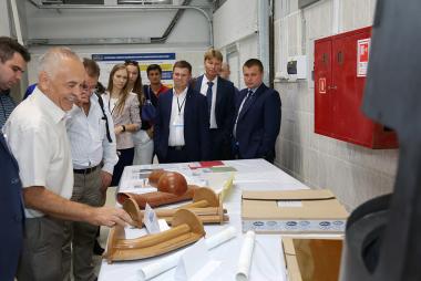 Всероссийская научно-техническая конференция «Полимерные композиционные материалы нового поколения. Трансфер инноваций из авиации в приоритетные сектора экономики России», посвящается Дню Воздушного флота Российской Федерации (в рамках «МАТФ-2018») Всероссийская научно-техническая конференция «Полимерные композиционные материалы нового поколения. Трансфер инноваций из авиации в приоритетные сектора экономики России», посвящается Дню Воздушного флота Российской Федерации (в рамках «МАТФ-2018»)