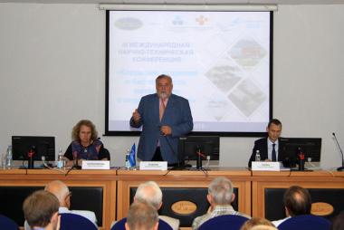 III Международная научно-техническая конференция «Коррозия, старение и биостойкость материалов в морском климате» (в рамках выставки «Гидроавиасалон–2018») III Международная научно-техническая конференция «Коррозия, старение и биостойкость материалов в морском климате» (в рамках выставки «Гидроавиасалон–2018»)