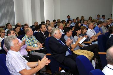 III Международная научно-техническая конференция «Коррозия, старение и биостойкость материалов в морском климате» (в рамках выставки «Гидроавиасалон–2018») III Международная научно-техническая конференция «Коррозия, старение и биостойкость материалов в морском климате» (в рамках выставки «Гидроавиасалон–2018»)