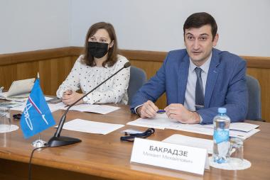 Всероссийская научно-техническая конференция «Проблемы и перспективы развития металломатричных композиционных материалов» Всероссийская научно-техническая конференция «Проблемы и перспективы развития металломатричных композиционных материалов»