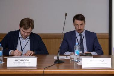 XIV Всероссийская конференция по испытаниям и исследованиям свойств материалов «ТестМат» по тематике: «Физико-механические испытания, прочность и надежность современных конструкционных и функциональных материалов» XIV Всероссийская конференция по испытаниям и исследованиям свойств материалов «ТестМат» по тематике: «Физико-механические испытания, прочность и надежность современных конструкционных и функциональных материалов»