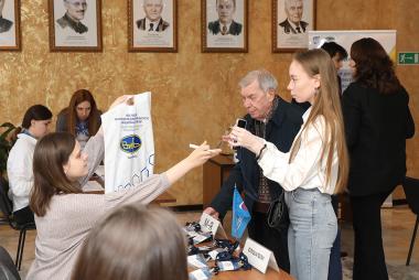 СТАТИСТИКА О мероприятии Место проведения Гостиницы Регистрация участников Информация для докладчиков Программа конференции Дневник конференции Итоги конференции Решение конференции III Всероссийская научно-техническая конференция «Современные достижения в области создания перспективных легких сплавов и покрытий для авиационной и космической техники» 15.04.2022 СТАТИСТИКА О мероприятии Место проведения Гостиницы Регистрация участников Информация для докладчиков Программа конференции Дневник конференции Итоги конференции Решение конференции III Всероссийская научно-техническая конференция «Современные достижения в области создания перспективных легких сплавов и покрытий для авиационной и космической техники» 15.04.2022