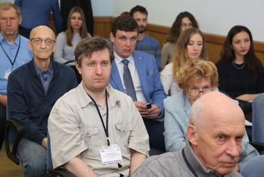 Круглый стол «Новые органические стекла для авиационной промышленности»